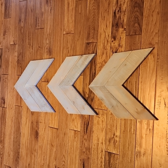 Arrow Feather Rusric wall hanging decor nursery farmhouse - Picture 1 of 2